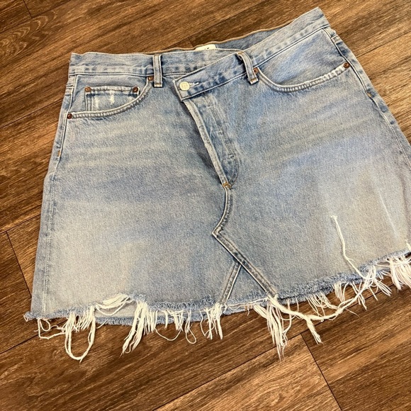 Agolde Criss Cross Buttonfly Distressed Denim Skirt Size 30 - Picture 9 of 12